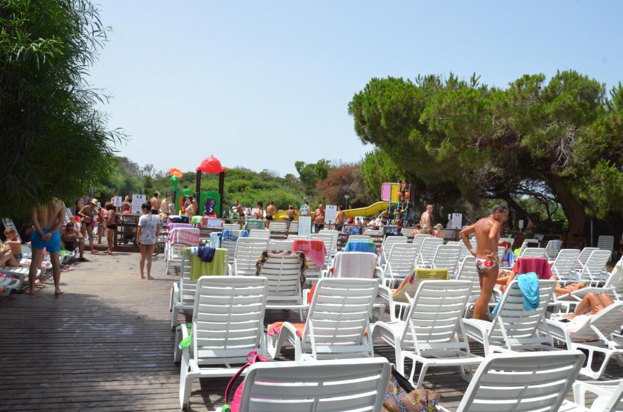 ס'ארקיטו קוליירי Happy Camp Mobile Homes In Camping Village Bella Sardinia מראה חיצוני תמונה